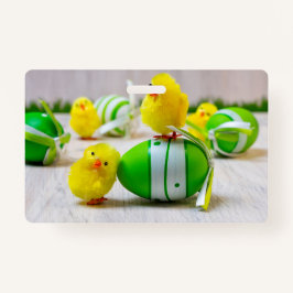 Easter Decoration - Easter egg and chicks Badge