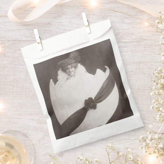  Easter Egg Lady Bedankzakje (Geknipt)