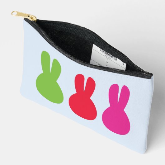 Easter pouch in light blue etui (Open)