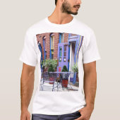 Easton PA - Buiten zitten T-shirt (Voorkant)