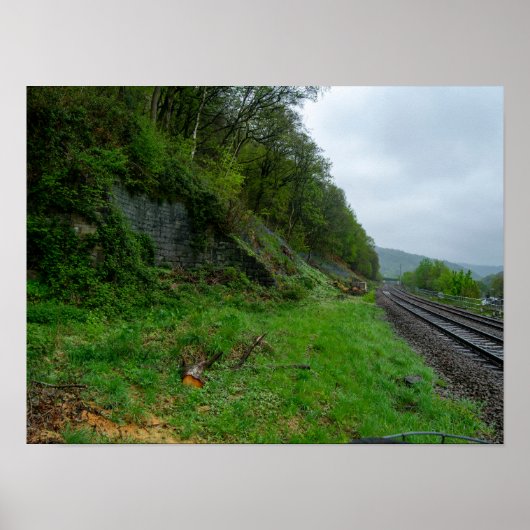 Eastwood Railway Station Remains Poster (Voorkant)