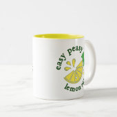 Easy Peasy, Lemon Squeezy Tweekleurige Koffiemok (Voorkant rechts)