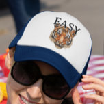 Easy Tiger Portrait Faux Sequin look Trendy Trucker Pet<br><div class="desc">Dit ontwerp kan worden gepersonaliseerd door de optie Ontwerp bewerken te kiezen. U kunt ook overstappen op andere items. Neem contact met mij op via colorflowcreations@gmail.com of gebruik de chatoptie bovenaan de pagina als u dit ontwerp op een ander product wilt hebben of hulp nodig hebt bij dit ontwerp. Ik...</div>