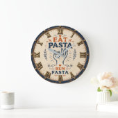 Eat Pasta Run Fasta Funny Italian Kitchen Decor Grote Klok (Huis)