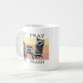 EAT PRAY LOVE TRASH KOFFIEMOK (Voorkant links)