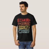 Eat Sleep Bagpipes Herhalen T-shirt (Voorkant volledig)