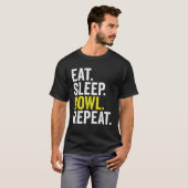 Eat Sleep Bowl Repeat Cricket Bowling T-shirt (Voorkant volledig)