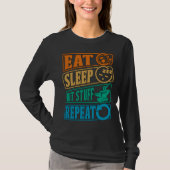 Eat Sleep Hit Stuff Repeat Retro Blacksmith Anvil  T-shirt (Voorkant)