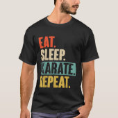 Eat Sleep Karate Herhaal Retro Karate T-shirt (Voorkant)
