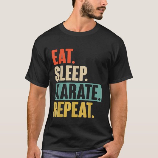 Eat Sleep Karate Herhaal Retro  Karate T-shirt (Voorkant)