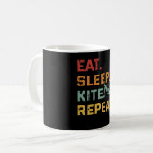 Eat Sleep Kite Herhalen Retro Kitesurfer Sportman Koffiemok (Voorkant links)