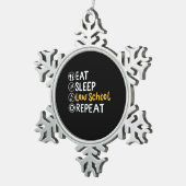 Eat Sleep Law School Repeat Tin Sneeuwvlok Ornament (Rechts)