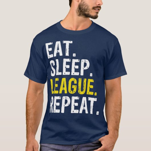 Eat Sleep League Herhaal gamegeling via sport T-shirt (Voorkant)