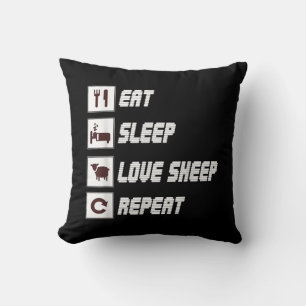 Eat sleep love sheep repeat   Funny Quotes Gift Kussen