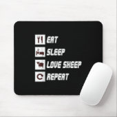 Eat sleep love sheep repeat | Funny Quotes Gift Muismat (Met muis)