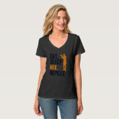 Eat Sleep Mix Repeat Bartender Mixologist Barmann T-shirt (Voorkant volledig)