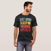 Eat Sleep Onions Herhalen T-shirt (Voorkant volledig)
