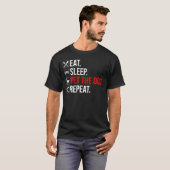 Eat. Sleep. Pet The Dog. Repeat T-shirt (Voorkant volledig)