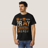 Eat Sleep Pray Basketball Herhaal katholieke atlet T-shirt (Voorkant volledig)