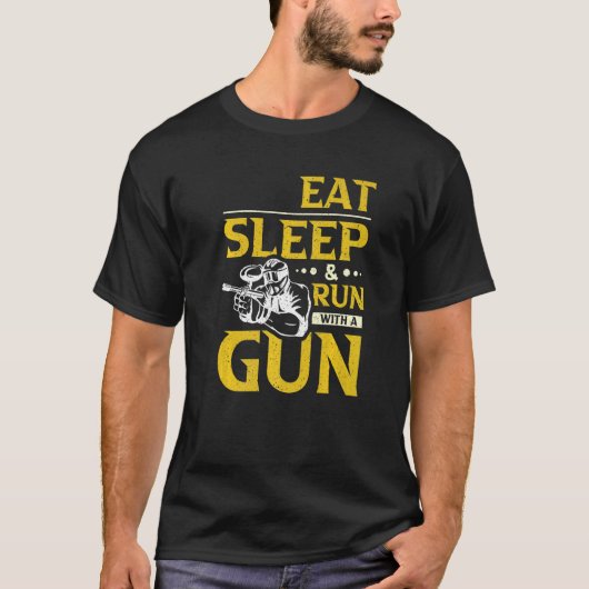 Eat Sleep & Run With a Gun Paintball T-shirt (Voorkant)