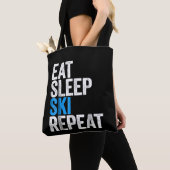 Eat Sleep Ski Herhaalskistoets Tote Bag (Dichtbij)