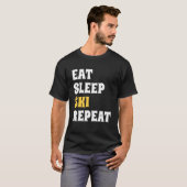 Eat Sleep Ski Repeat Cool Winter Sport Ski T-shirt (Voorkant volledig)