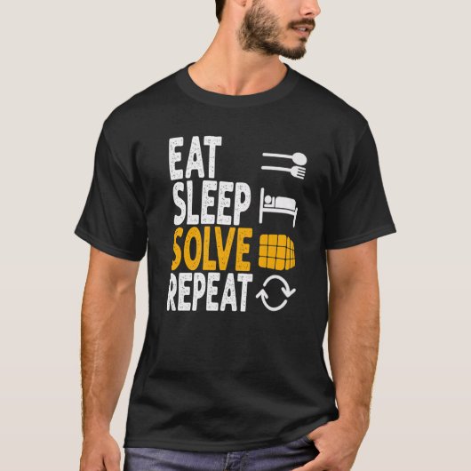 Eat Sleep Solve Herhaal de snelheid van de Wiskund T-shirt (Voorkant)