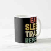 Eat Sleep Trade Herhaling Day Stock Trading Trader Koffiemok (Voorkant rechts)