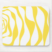 Ebb en Flow 4 in citroengeel en wit Muismat (Voorkant)