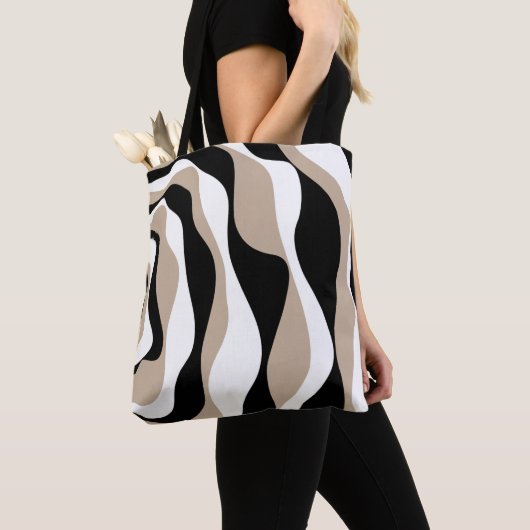 Ebb en Flow 4 - Taupe, Black en White Tote Bag (Dichtbij)