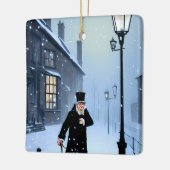 Ebenezer Scrooge Snowy Victoriaans Street Keramisch Ornament (Links)