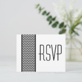 Ebony Chevron Border RSVP Briefkaart (Staand voorkant)