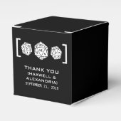 Ebony D20 Dice Gamer Favor Boxes Bedankdoosjes (Voorkant Zijde)