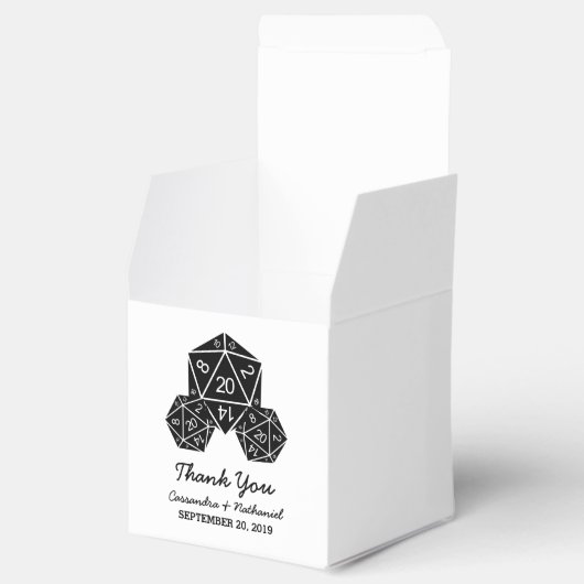 Ebony D20 Dice Wedding Favor Boxes Bedankdoosjes (Geopend)