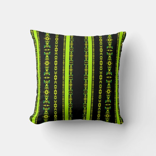 Ebony Lime Modern Afrikaans Zwart & Groen Geometri Kussen (Voorkant)