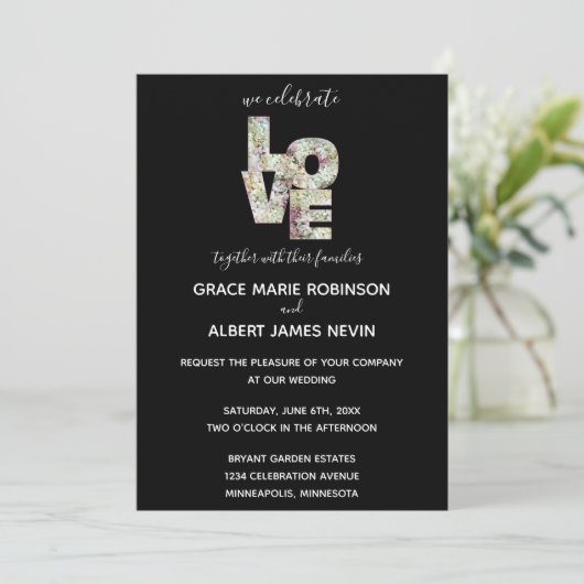 Ebony Vanilla Strawberry Hydrangeas Wedding Invite (Staand voorkant)