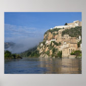 Ebro rivier (Ria Ebre); Templar castle; vroeg Poster (Voorkant)