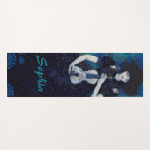 Echoes of Silence: A Violin’s Song of Healing Yogamat (Achterkant (horizontaal))