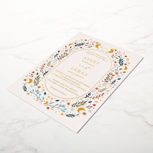 Echt Goud  Mystiek Bloemen Monogram Bruiloft Folie Uitnodiging (Gedraaid)