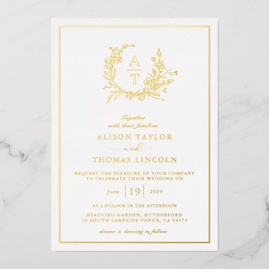 Echt Goud Wildflower Crest Monogram Bruiloft Folie Uitnodiging (Voorkant)