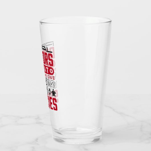 Echte artsen behandelen meer dan één diersoort glas (Links)