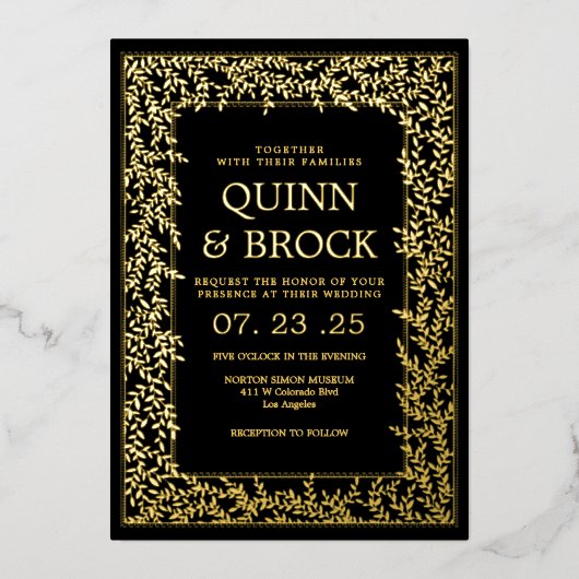 Echte Folie Minimal Leaf Gold Foliage Bruiloft Folie Uitnodiging (Voorkant)