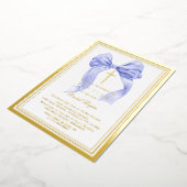 Echte Folie Modern Gold Blue Bow Boy Doop Folie Uitnodiging (Gedraaid)