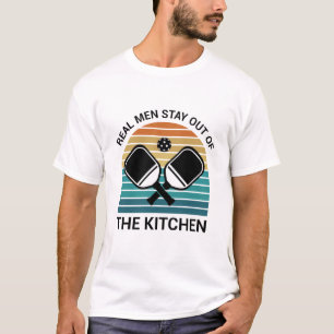 Echte kerels blijven uit de keuken - Pickleball T-shirt