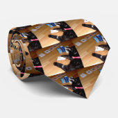 Echte keukenkat die poker Stropdas speelt (Opgerold)