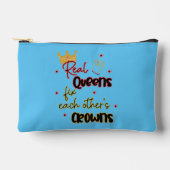 Echte koninginnen maken elkaars kronen vast etui (Voorkant)