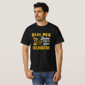 Echte Mannen: Excavator Construction Worker T-shirt (Voorkant volledig)