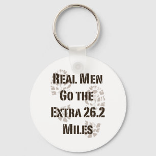 Echte Mannen gaan het extra Sleutelhanger van 26.2