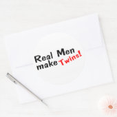 Echte Mannen maken tweelingen Ronde Sticker (Envelop)