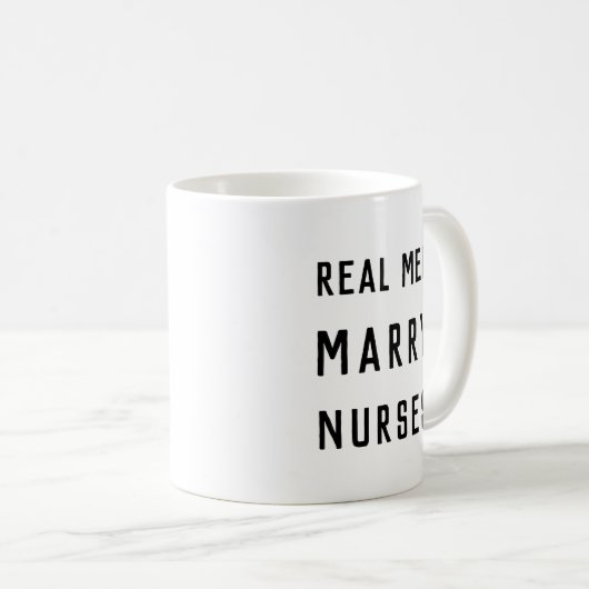 Echte Mannen Marry Nurses  tekst Koffiemok (Voorkant rechts)